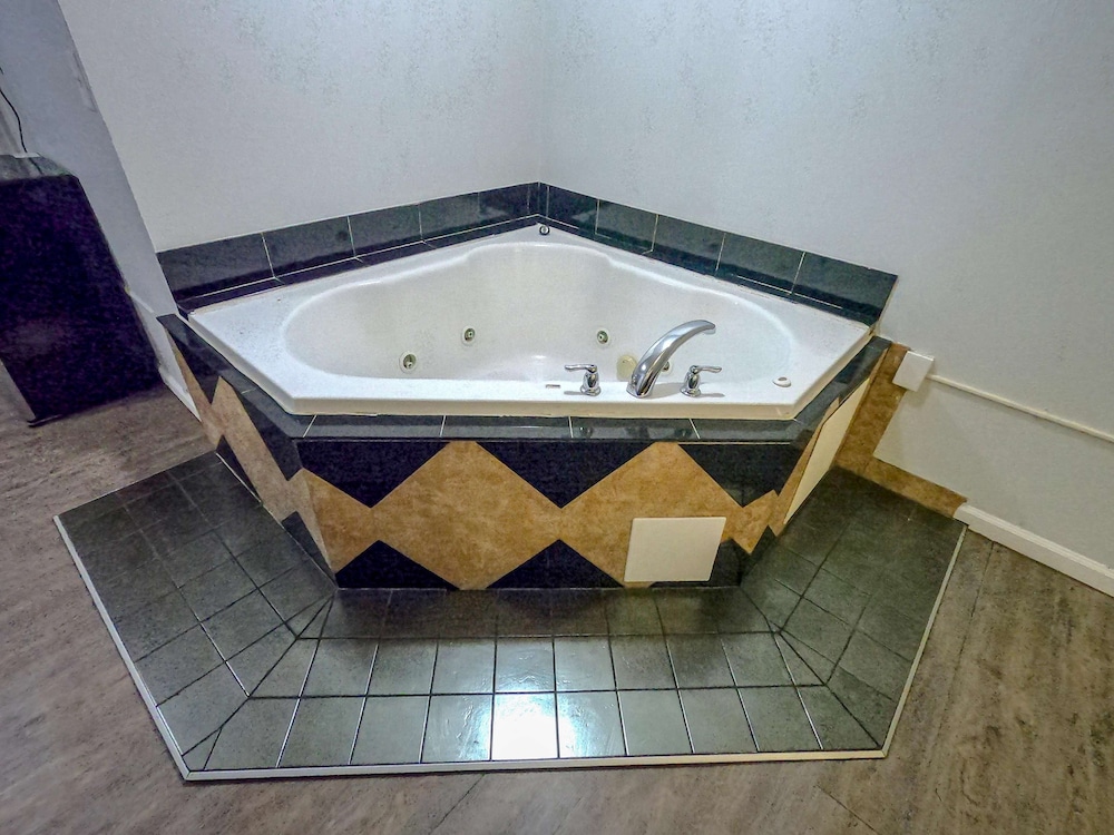 Motel6 Toms River, NJ - Near Seaside Heights 46/69
