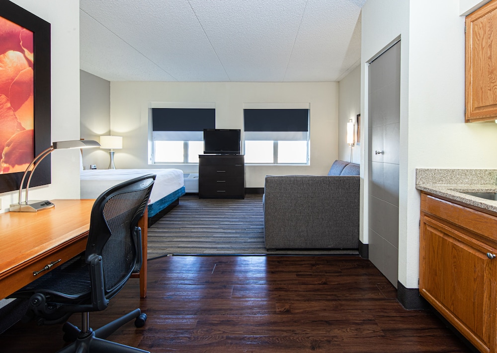 Hyatt House Chicago Schaumburg 43/50