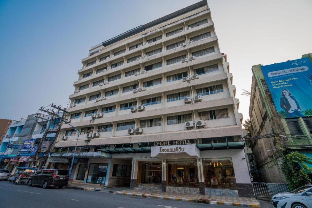 D-One Hotel 4/46