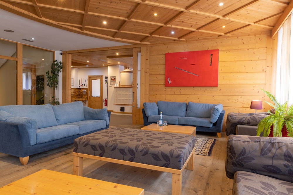 Hotel Alpine Mugon 36/42