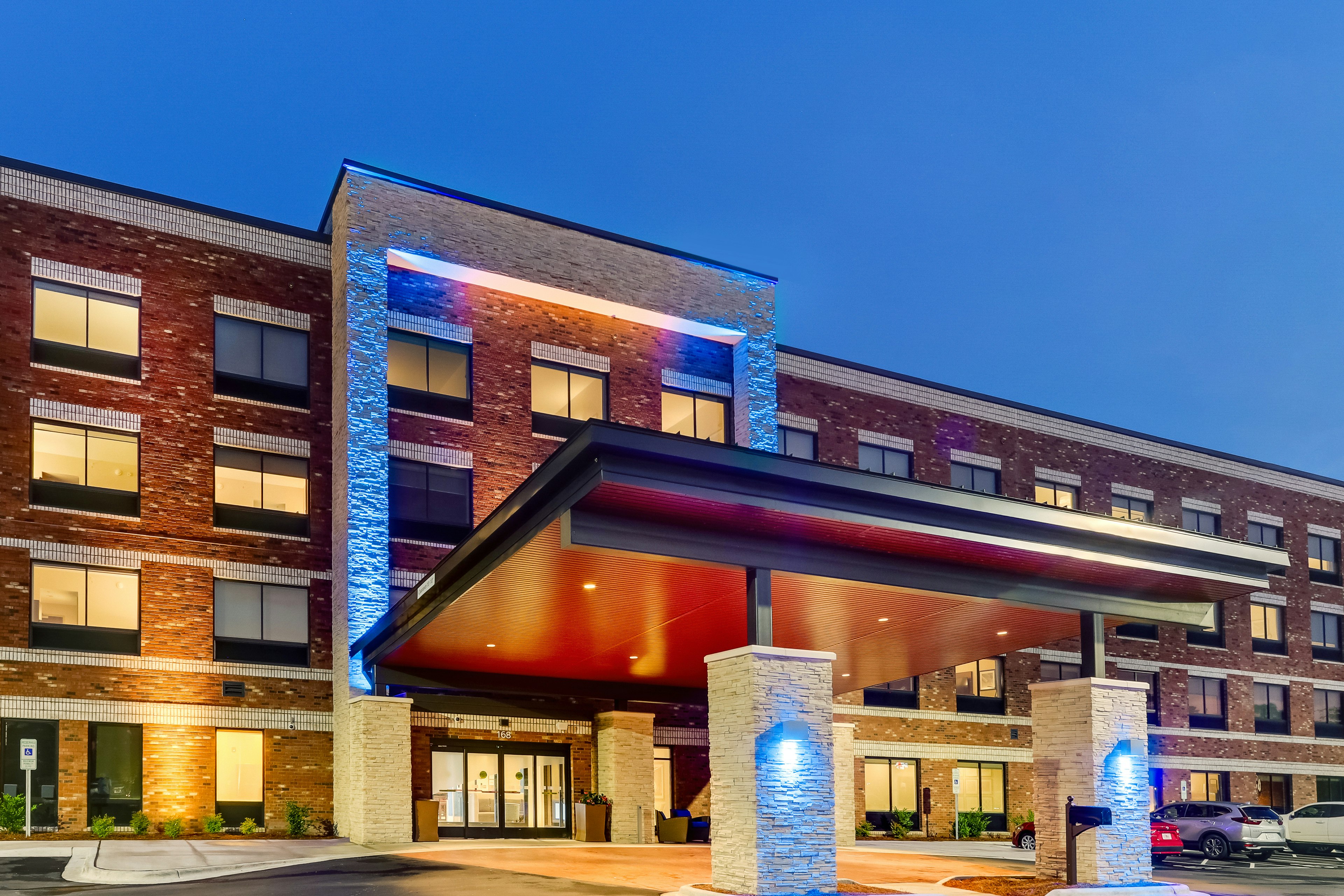 Holiday Inn Express Wilmington - Porters Neck 2/56