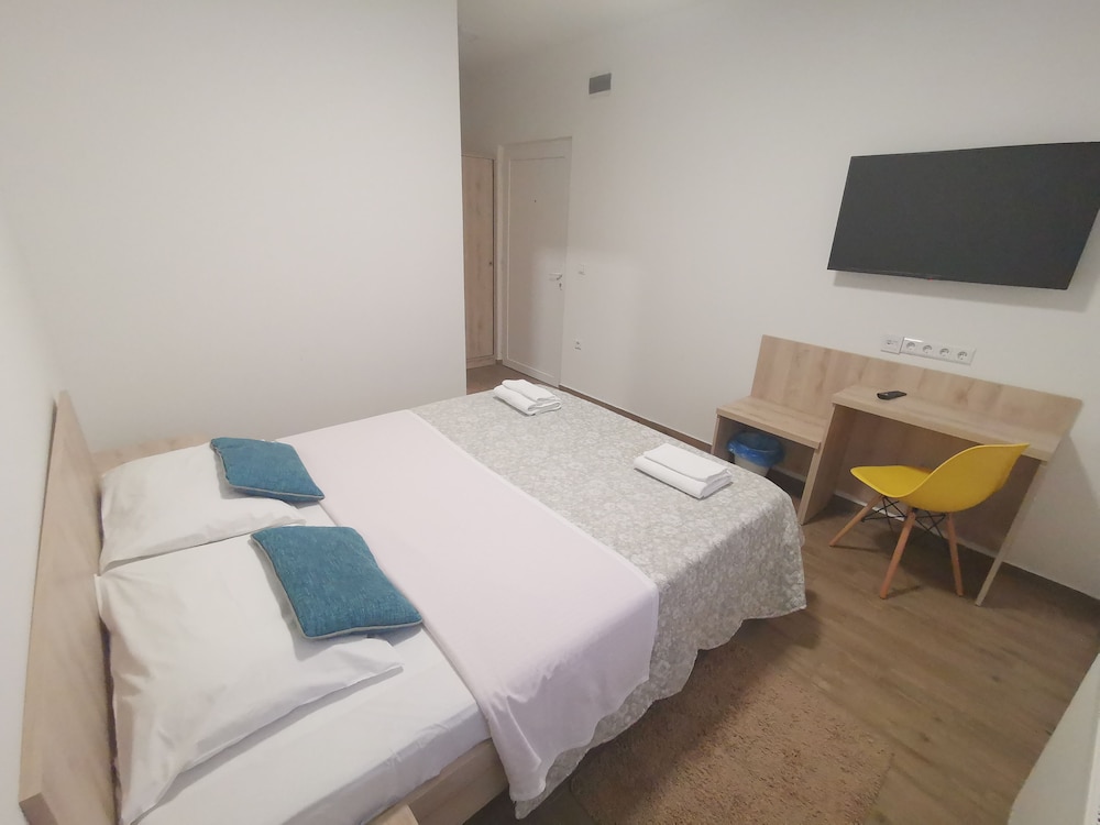 Hotel Fala 12/49