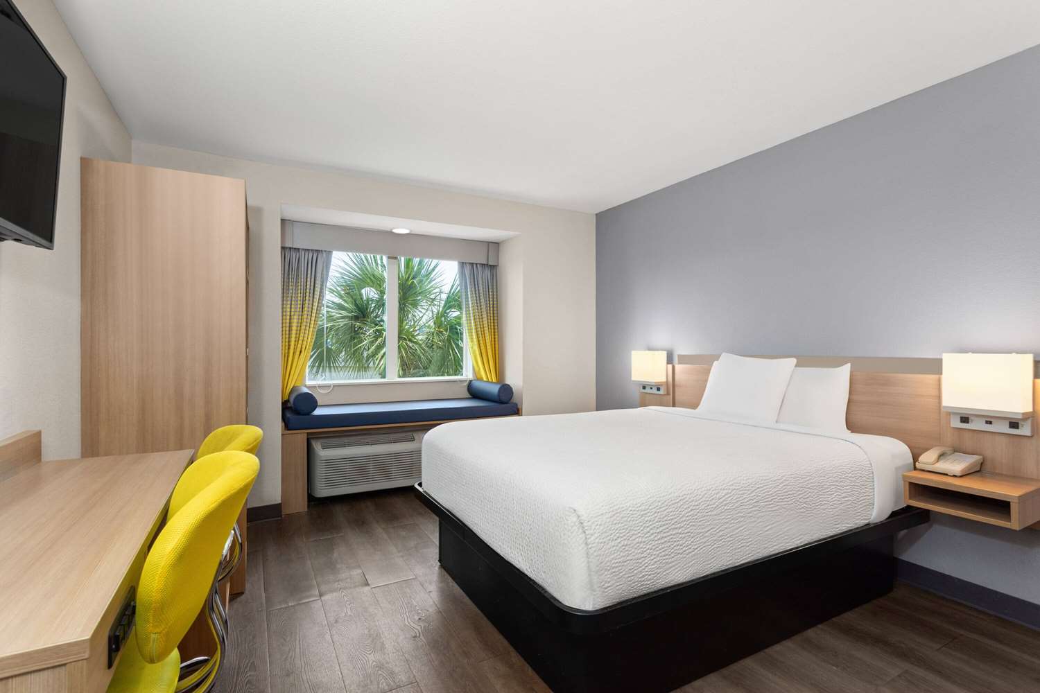 Microtel Inn & Suites by Wyndham Panama City 13/43