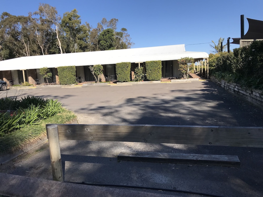 Tea Gardens Motel 20/26