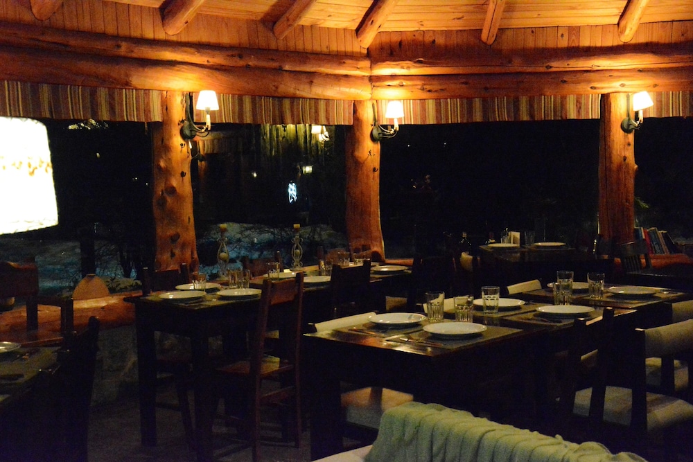 Los Nires Lodge 14/22