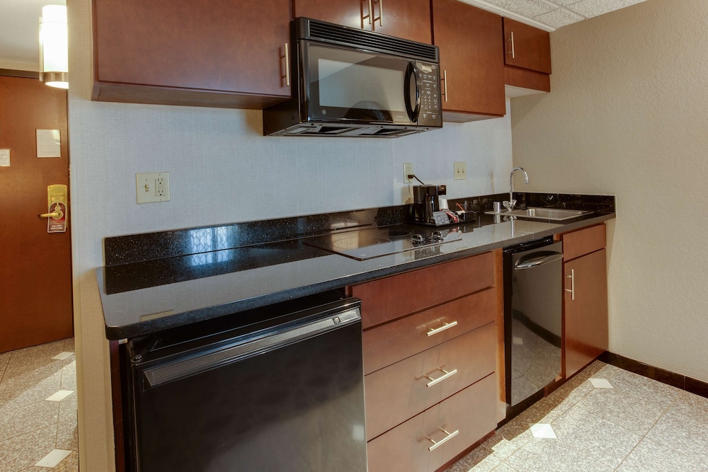2 Rooms, Suite, King Bed, Sofa, Kitchen, Drury Inn and Suites Louisville East 4/4