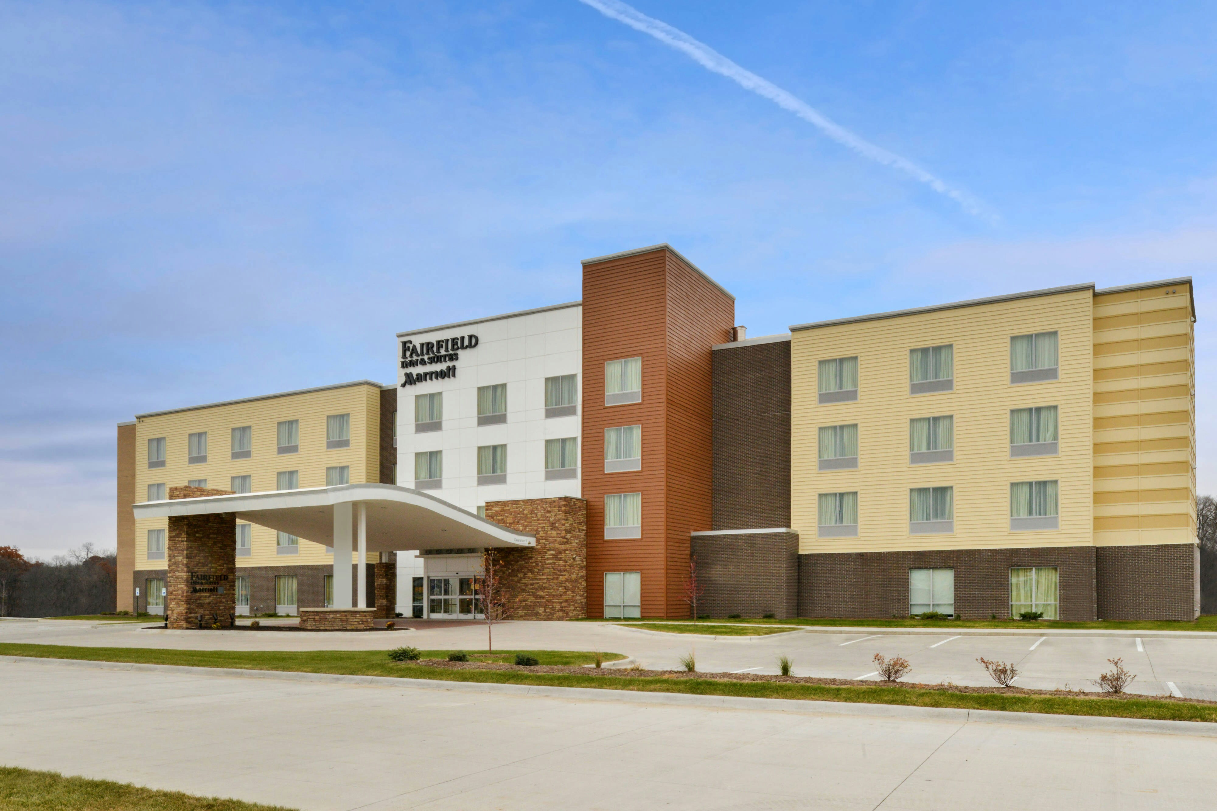 FAIRFIELD INN & SUITES CORALVILLE 2/49