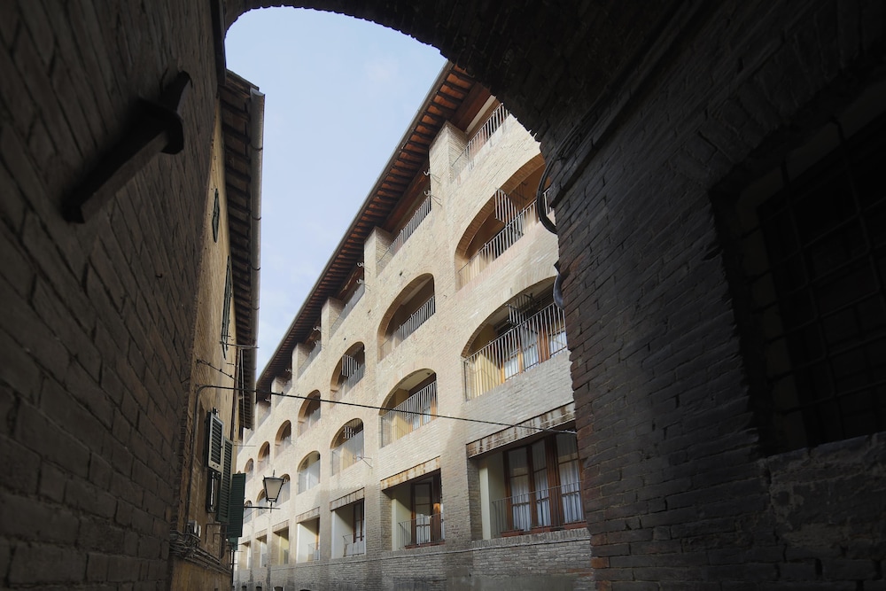 Hotel Alma Domus 1/33