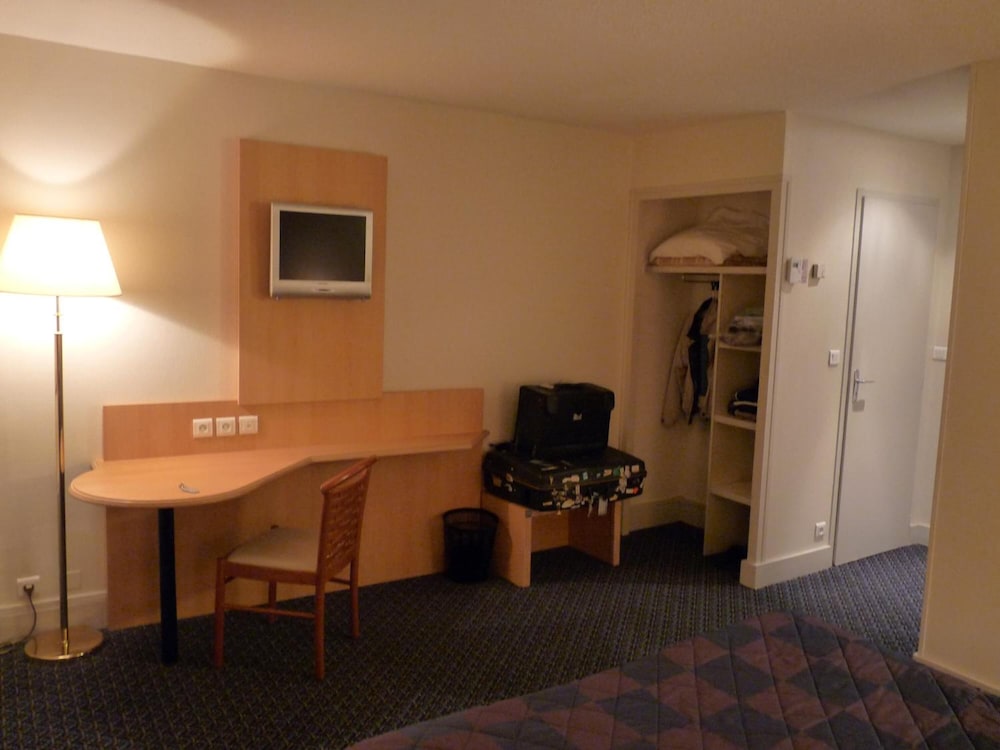 Hotel Le Bourbon 25/40