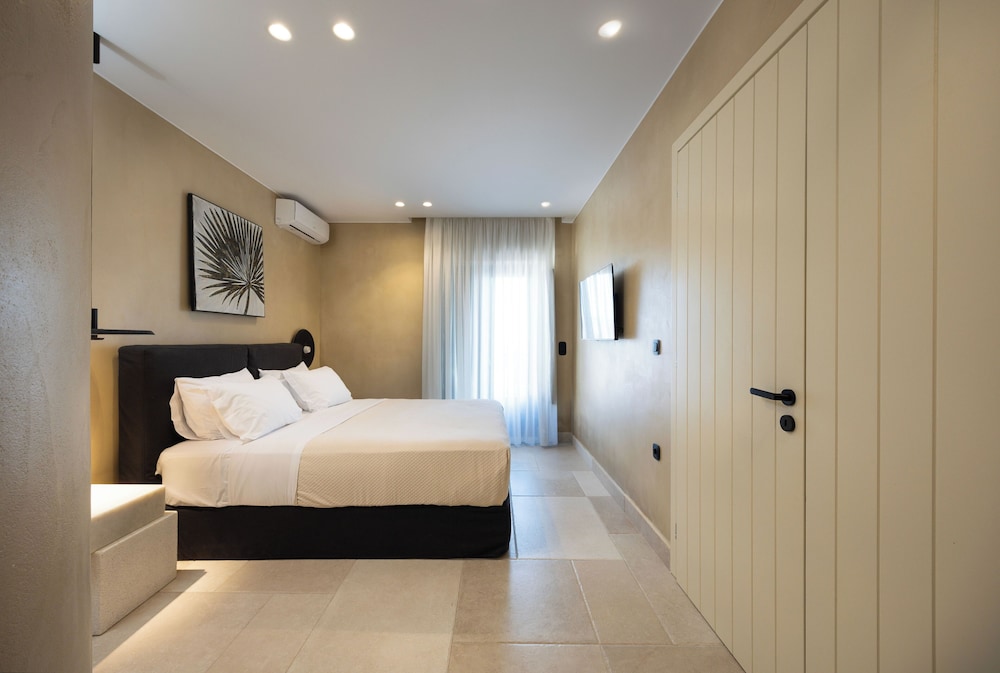 فيلا بسريرين منفصلين وسريرين كينج مع أريكة، Melidron Luxury Hotel & Suites 6/10