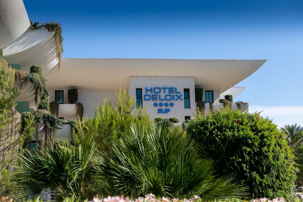 Deloix Aqua Center Hotel 6/68