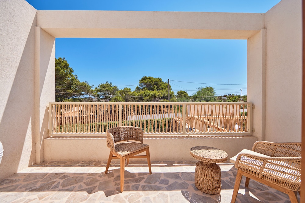 MAR SUITES FORMENTERA BY UNIVERSAL BEACH HOTELS 26/50
