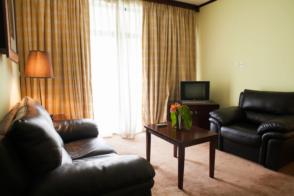 GORILLAS LAKE KIVU HOTEL 18/49