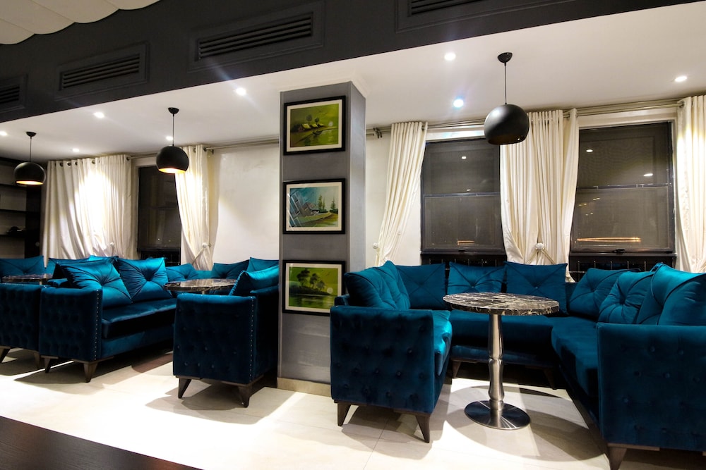 Belanova Apartments & Suites 27/45