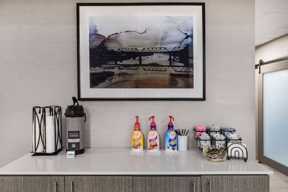 Hawthorn Extended Stay by Wyndham Ardmore 7/22