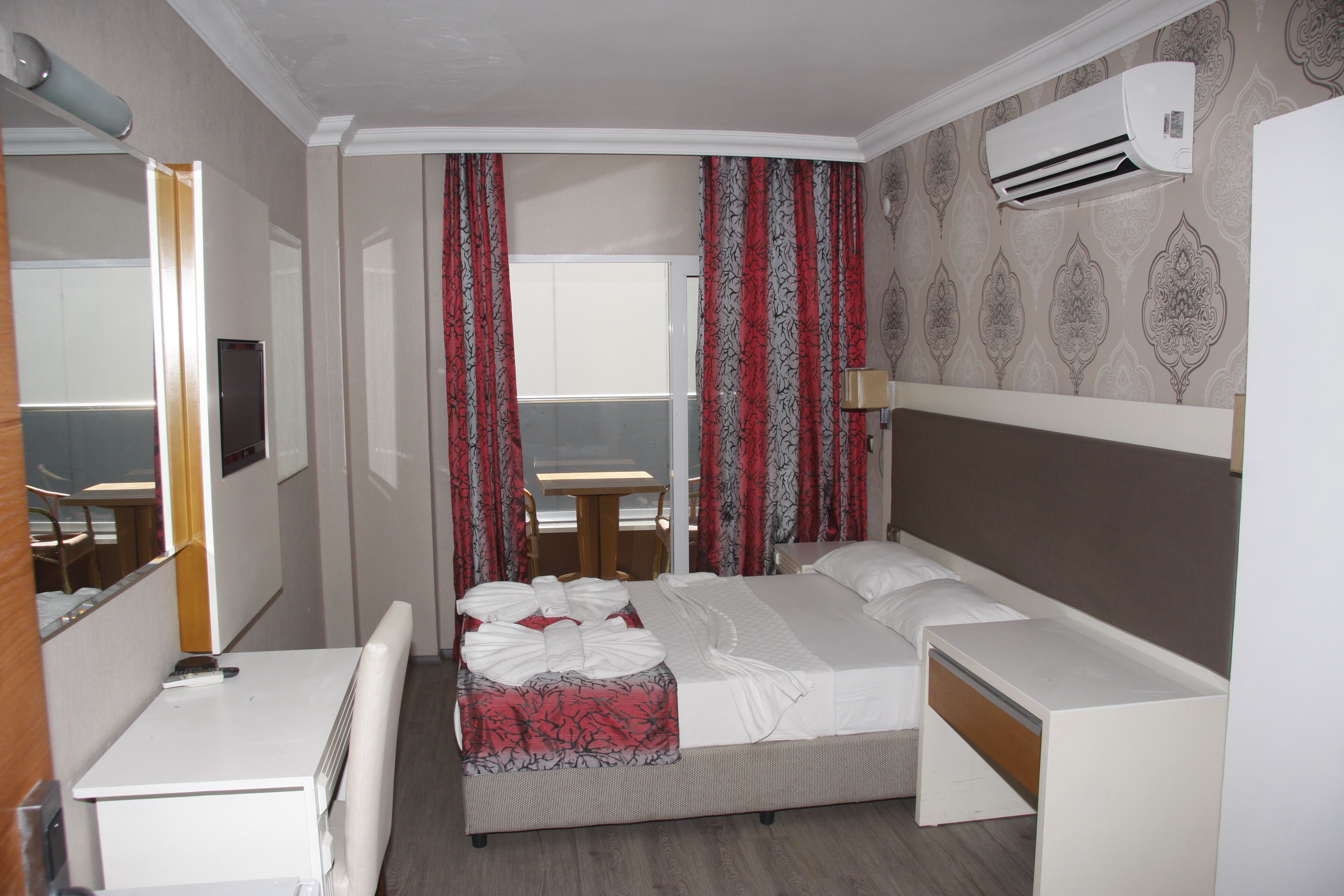 Standard, Double Bed