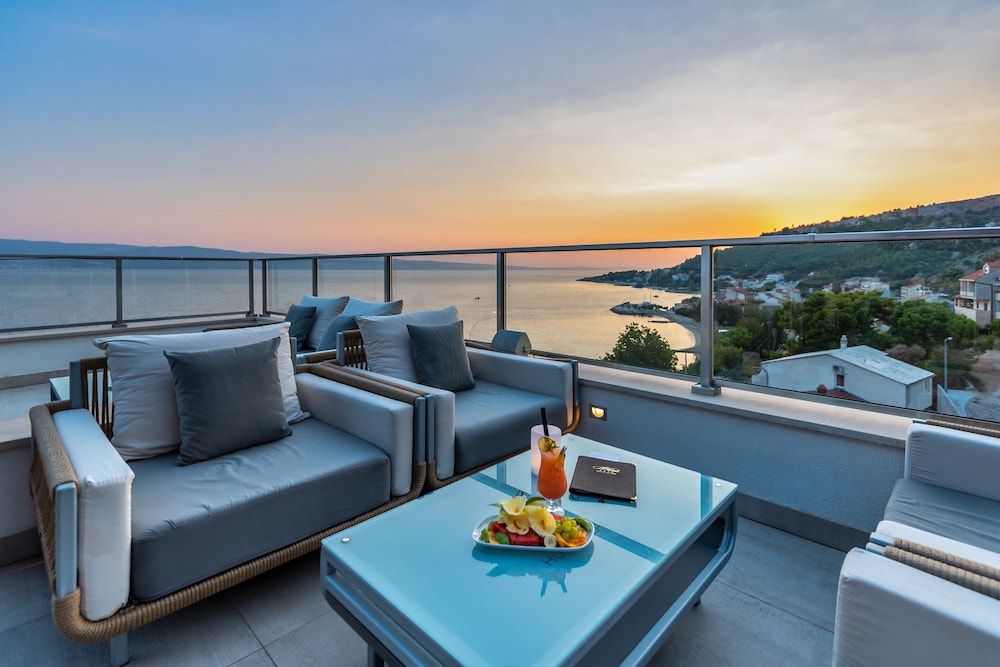 HOTEL PLAZA DUCE 40/50