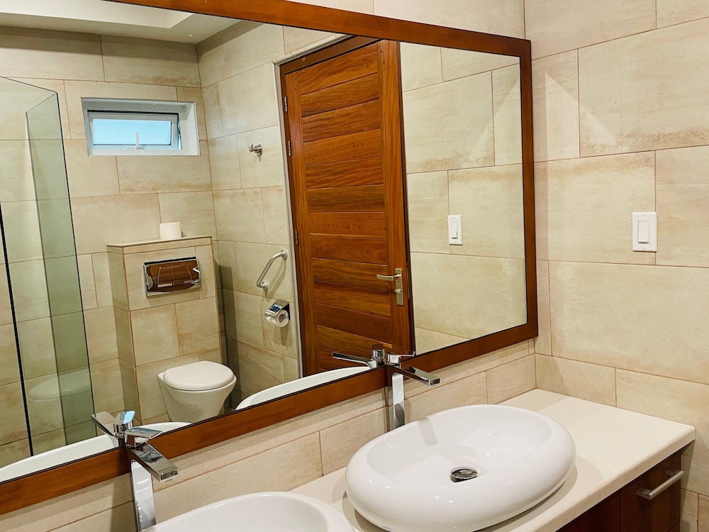 Jacana Amazon Wellness Resort 65/68