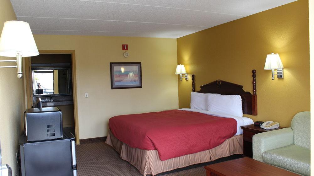 Executive Inn Scottsville 19/33