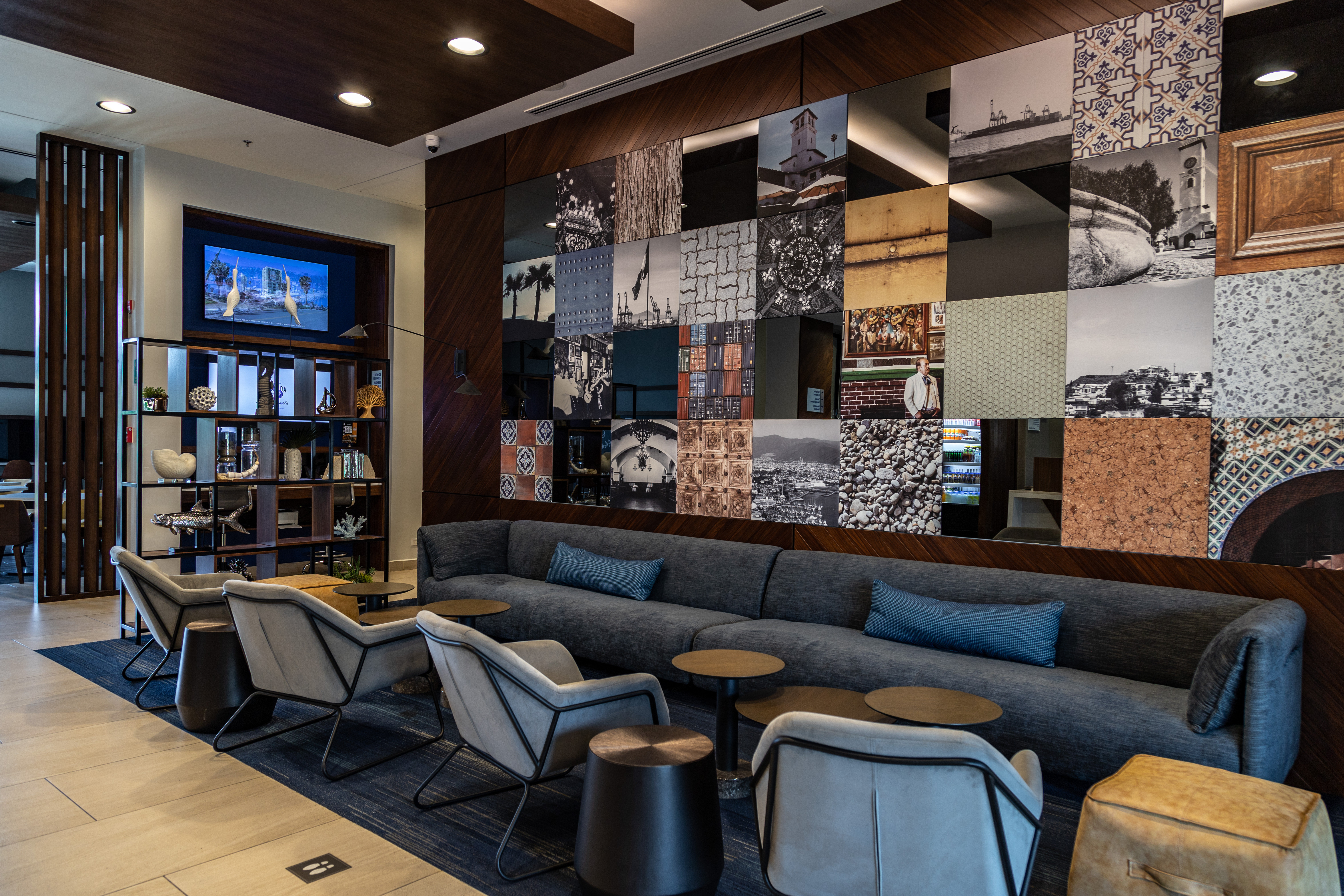 Holiday Inn Express And Suites Ensenada Centro 19/36