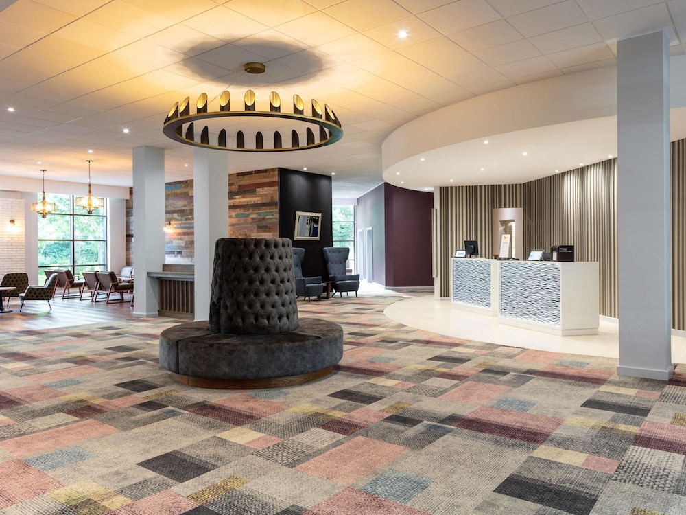 Novotel Newcastle Airport 10/53
