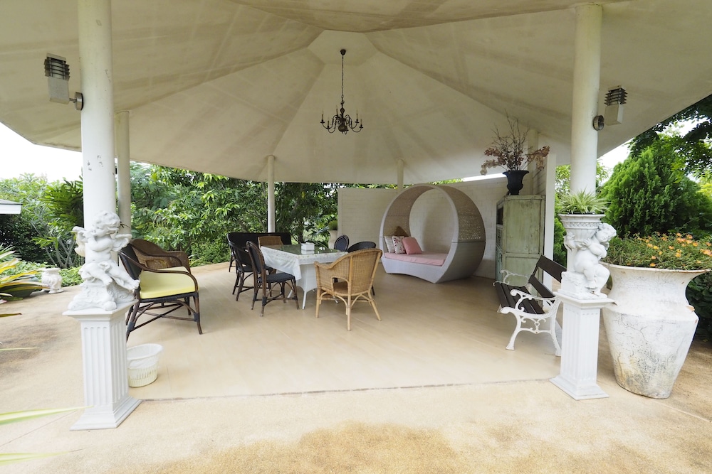 Baan Ing Khao 30/50
