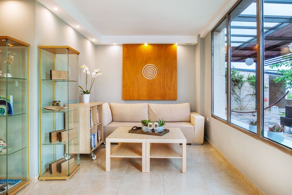 Sunny Villas And Spa 42/50