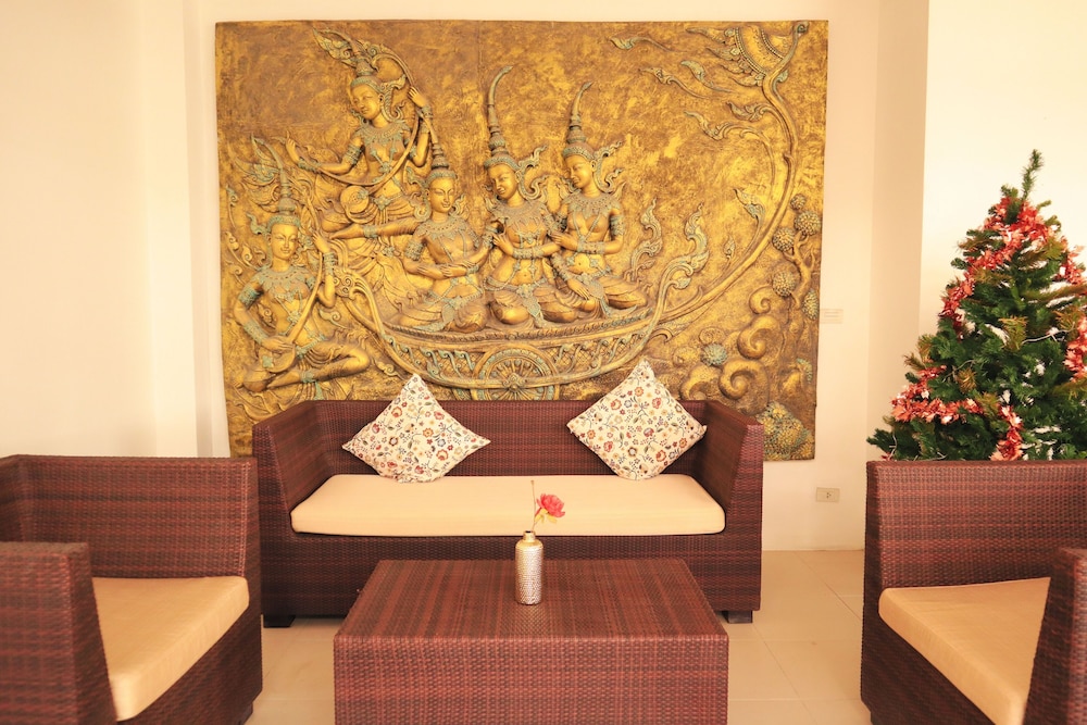 Harmony Patong Hotel 36/40