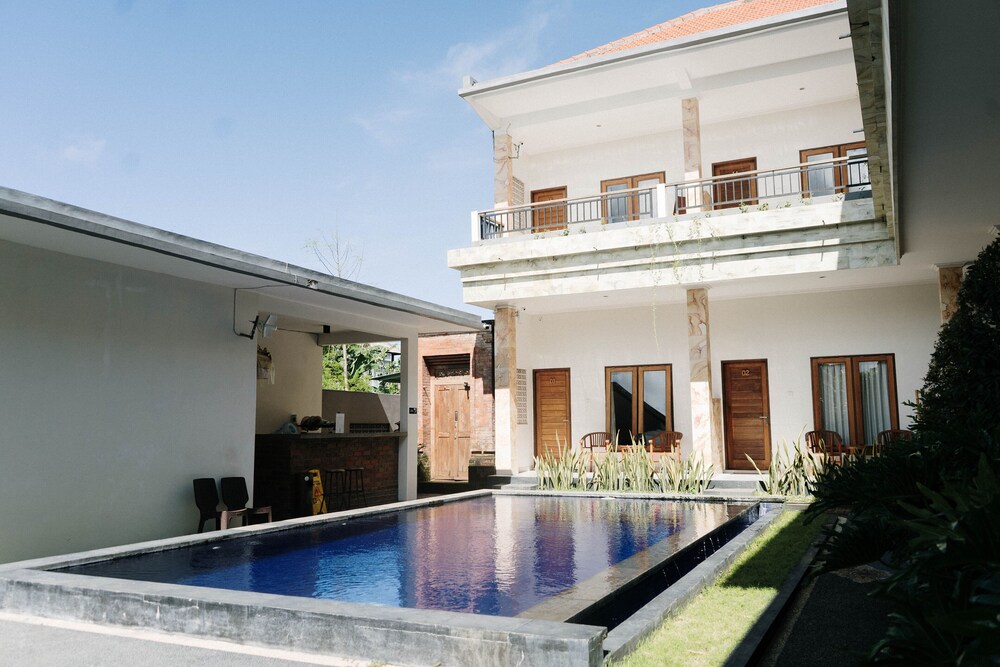 CANGGU KAYUMA HOUSE by ZUZU 40/50