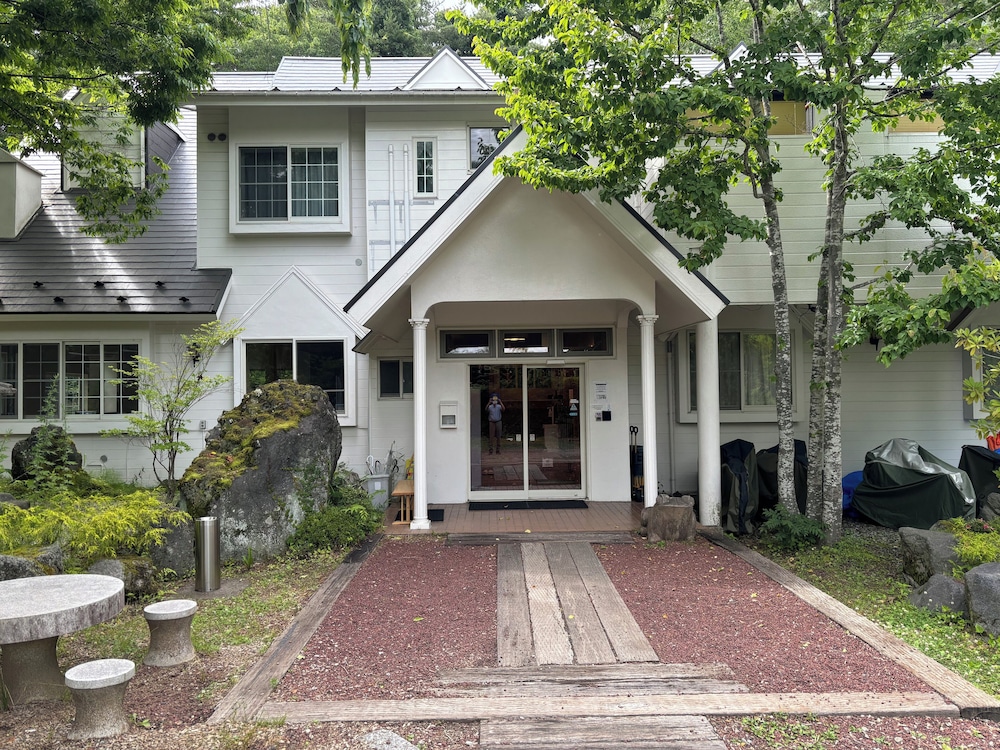 Fujiyama Inn Conifer 47/50