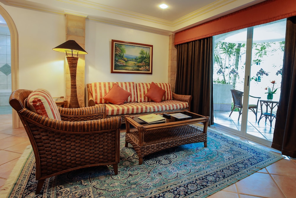 Paradise Garden Resort Hotel and Convention Center 27/50