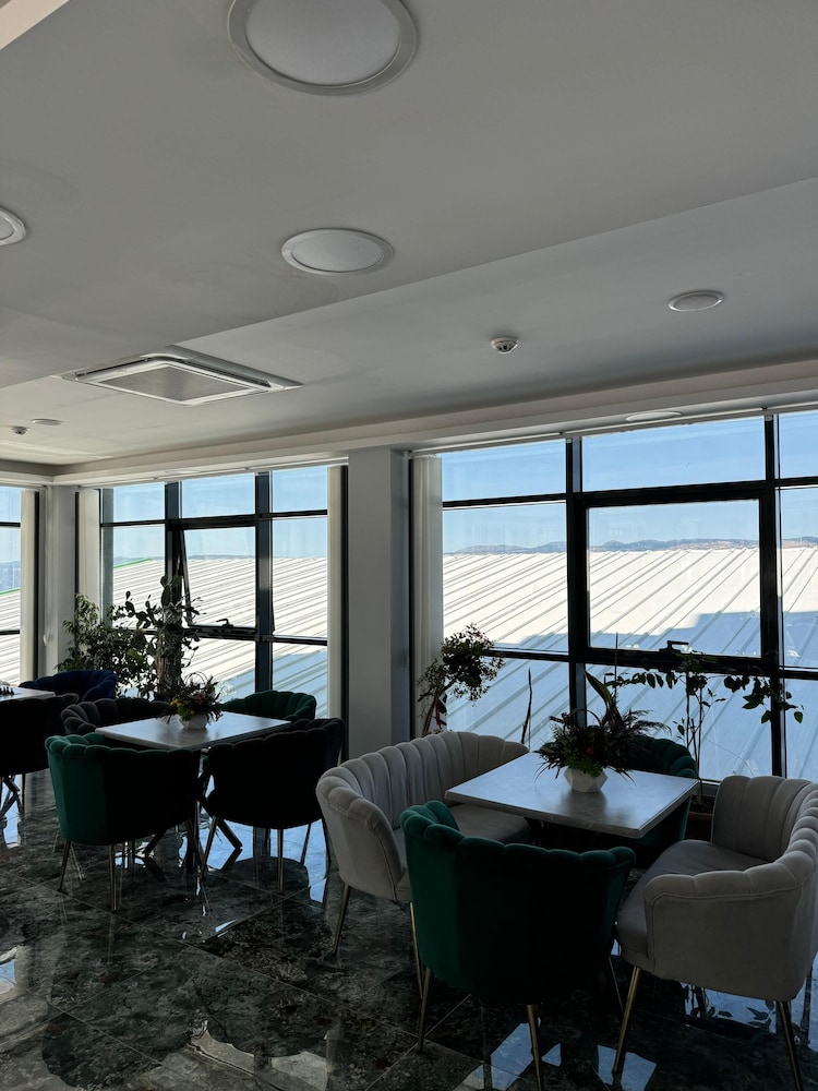 Ozsahin Otel 13/21
