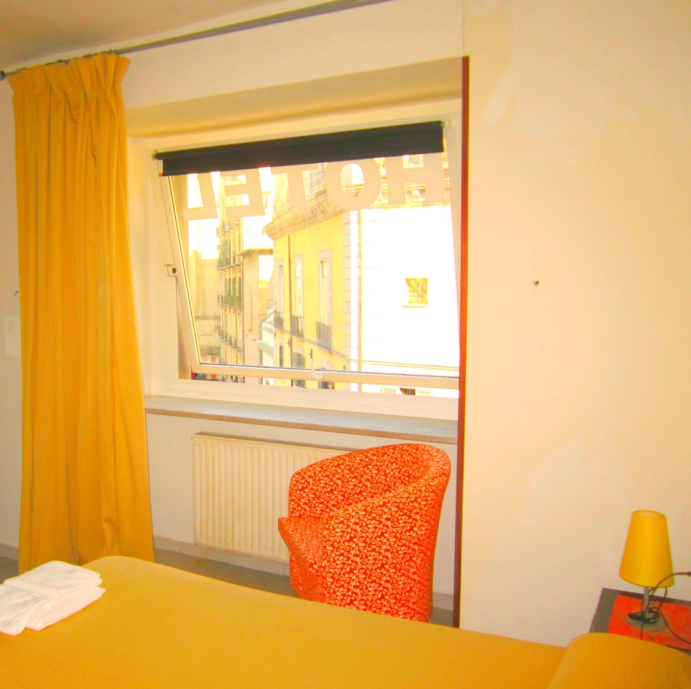 Hotel Maison Degas 41/67