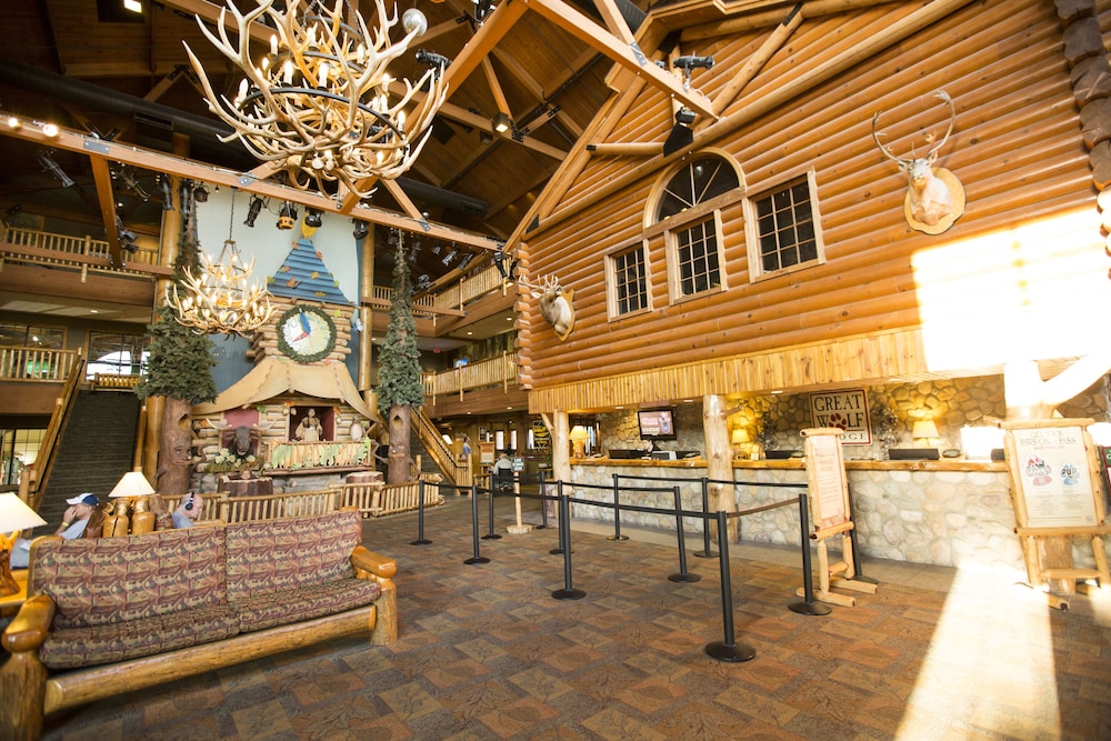 Great Wolf Lodge Sandusky Oh 57/68
