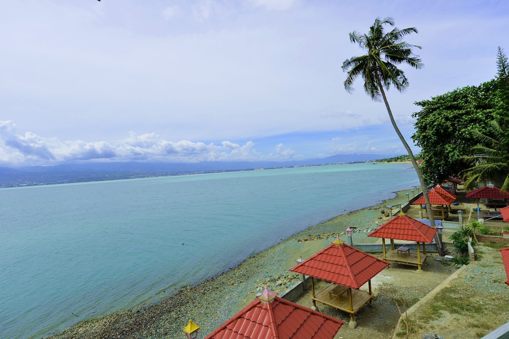 Amazing Beach Resort - Palu 14/26