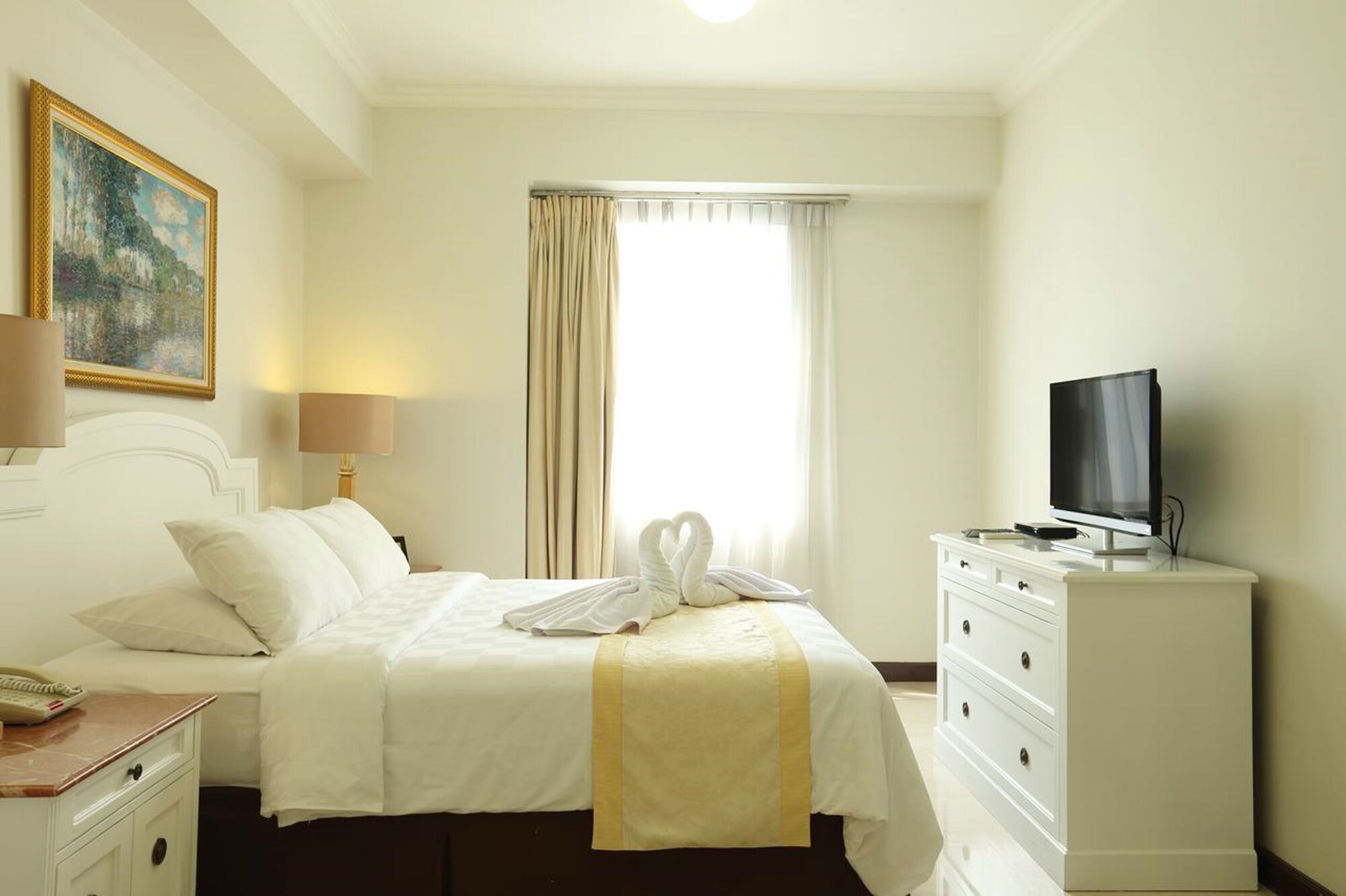 One Bedroom Suite