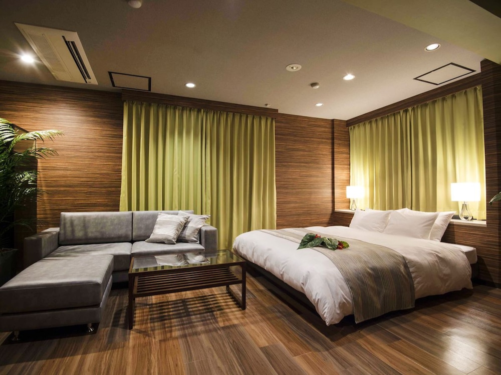 Reftel Osaka Airport Hotel 26/55