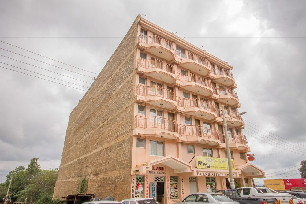 Eland Safari Hotel Nyeri 3/26