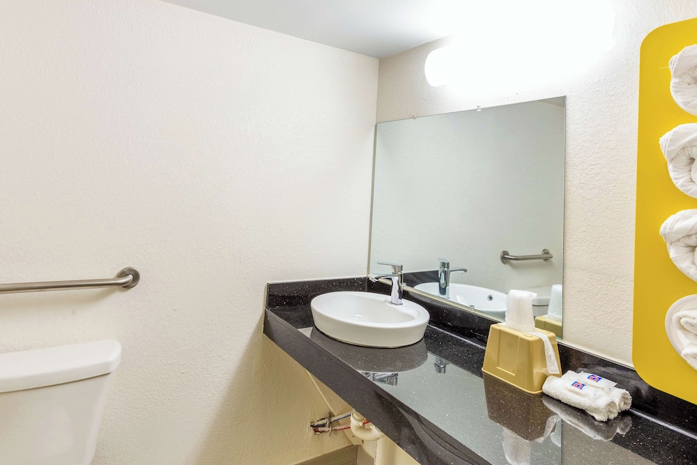 Motel6 Huntington, WV 51/51