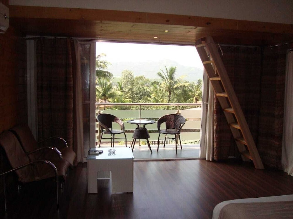 Rumourss Sky Villa and Resort 19/23