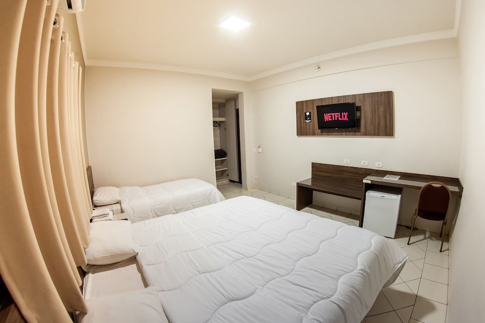 London Hotel 9/50