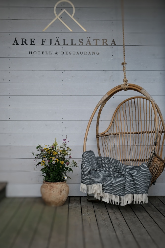 Are Fjallsatra 10/50