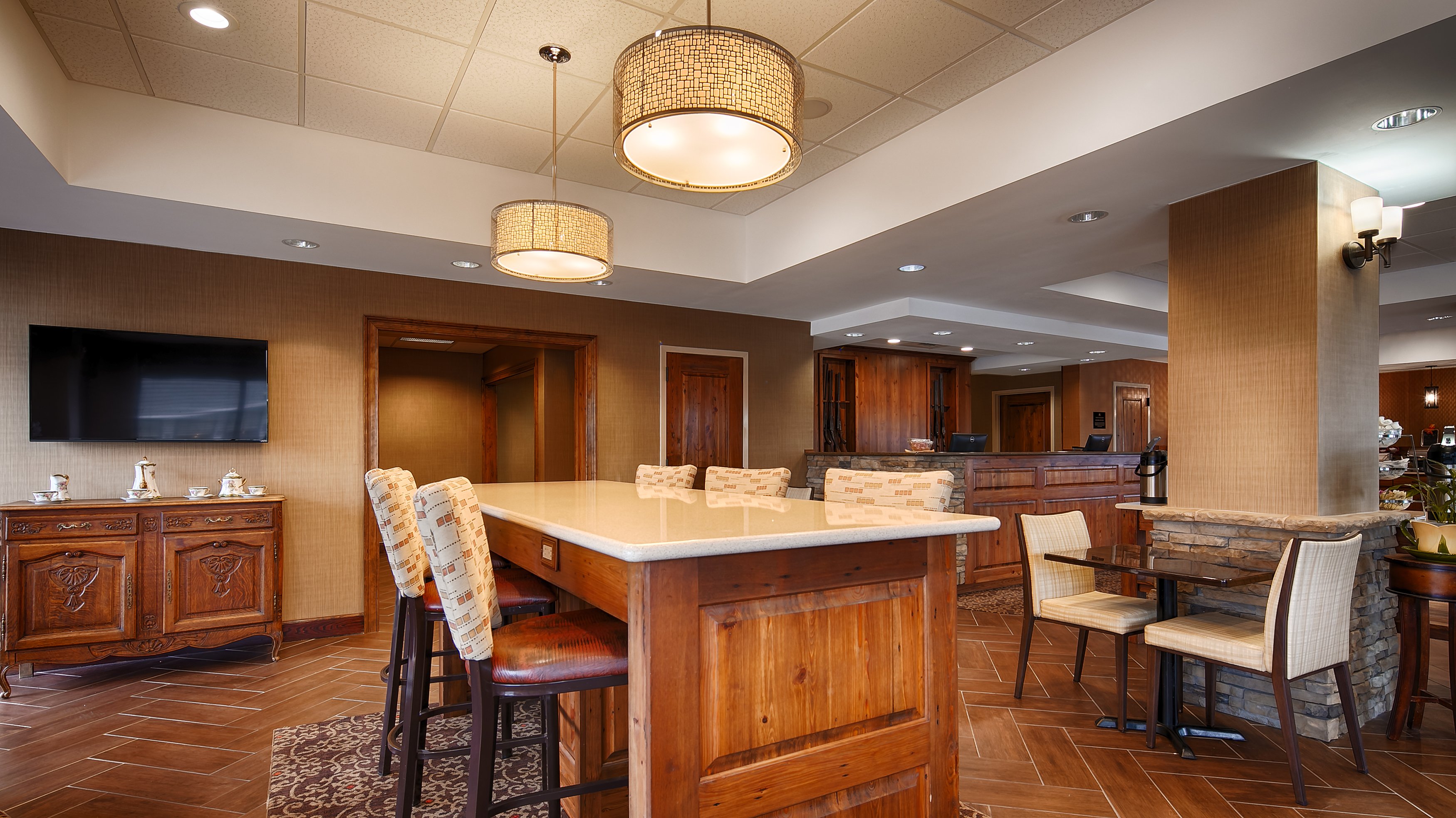 Best Western Colonial Inn 15/21
