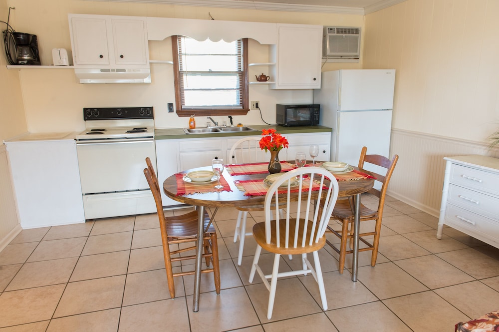 Oceanside Court By Kees Vacations 52/65