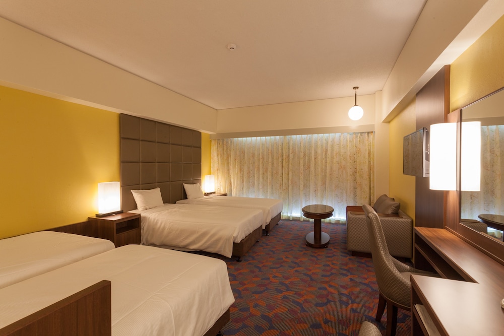 Okinawa Kariyushi Beach Resort Ocean Spa 18/49