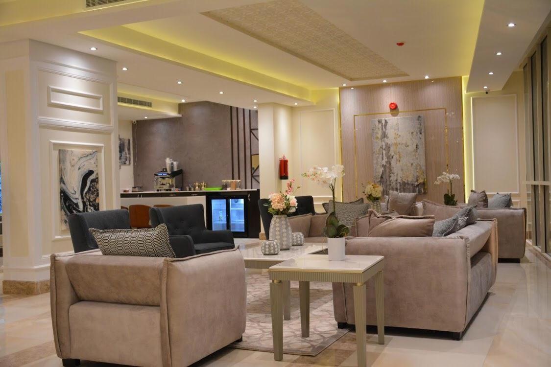 Alshurfah Loft 35/51