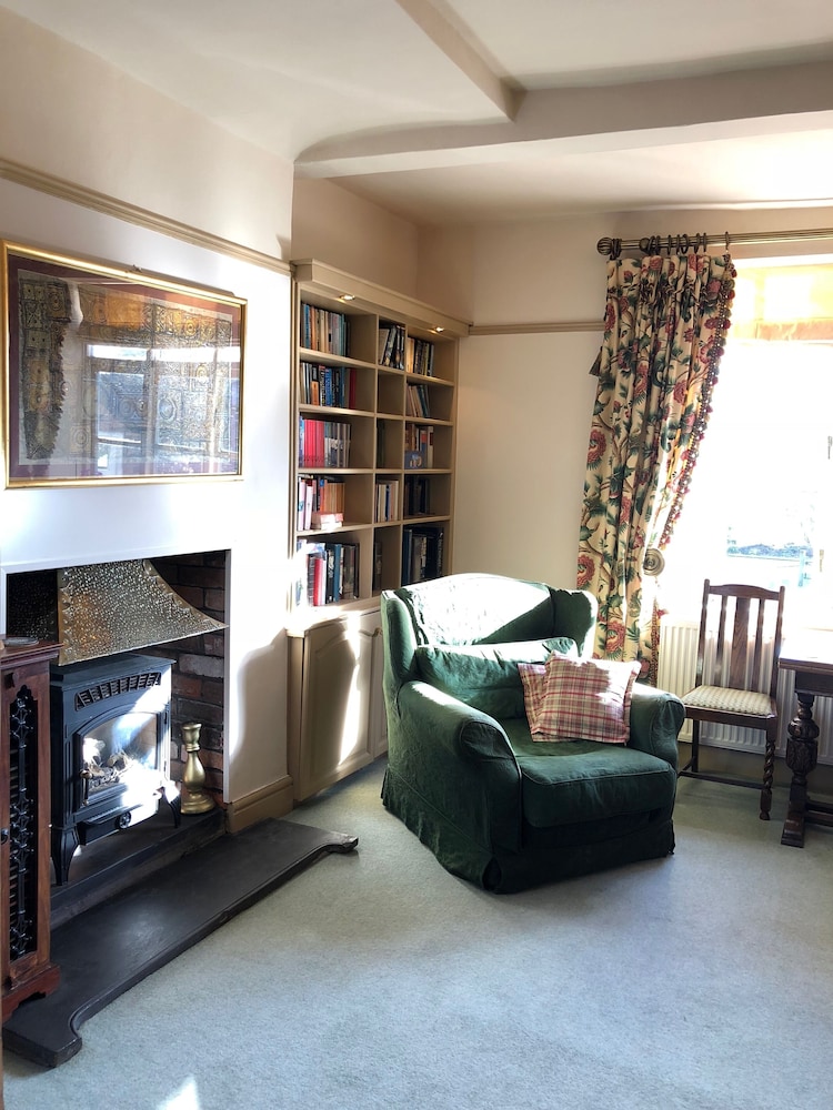 Pickmere Country Guest House 17/50
