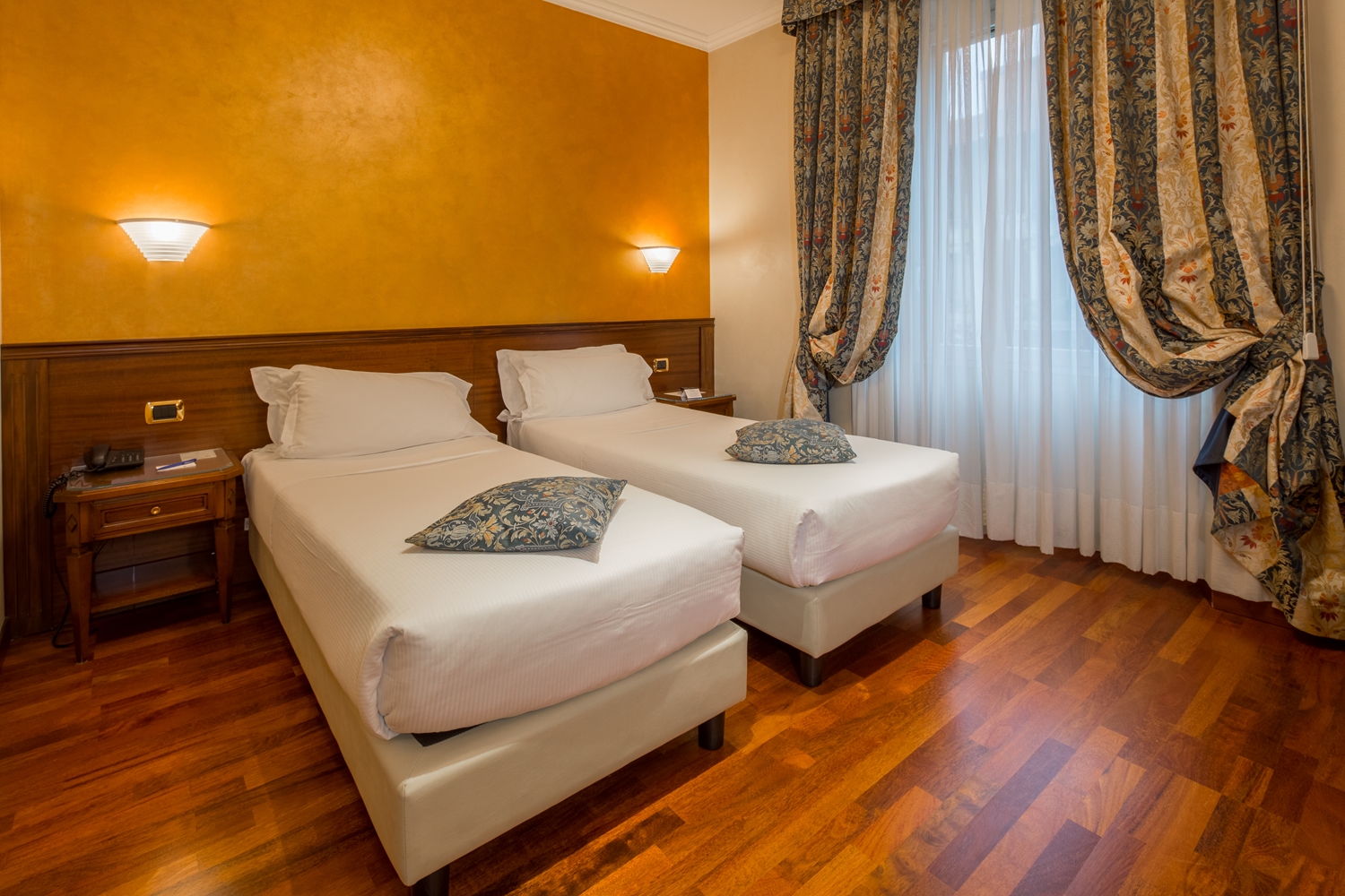 غرفة بسريرين منفصلين، UNA Hotels Galles Milan 3/7