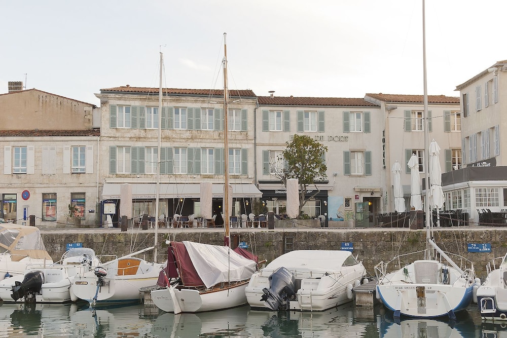 Hotel Du Port 4/50