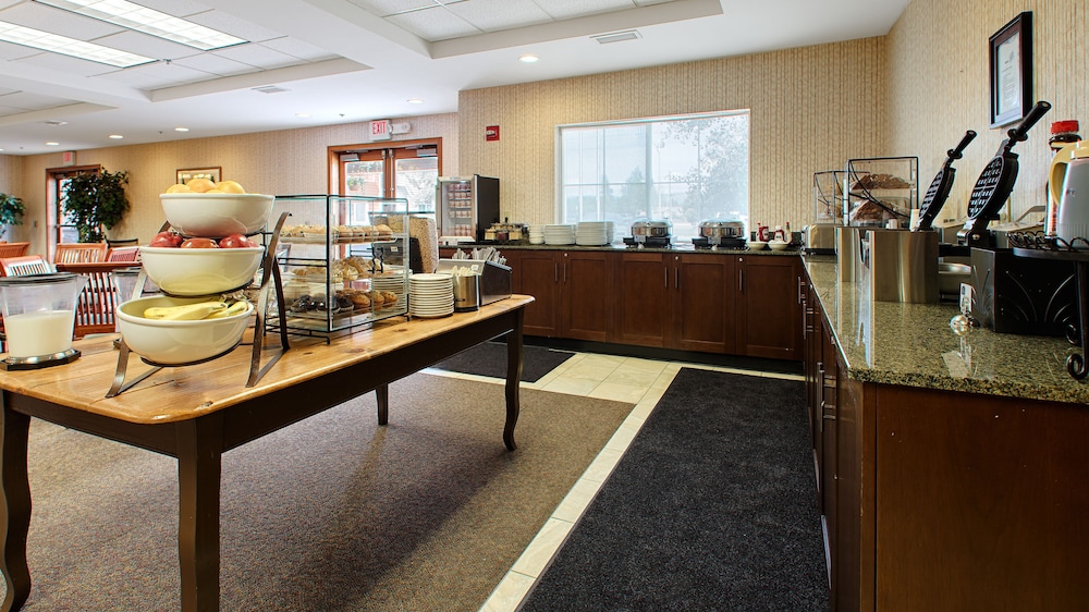 Best Western Rocky Mountain Lodge 37/43